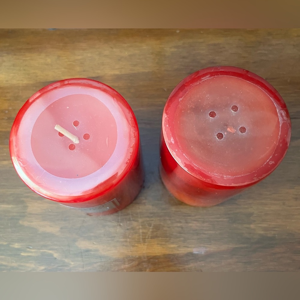 2 Bath &. Body Works Holiday White Barn Candles 🍁Maple🌟❤️Spice🎄 - Picture 3 of 5